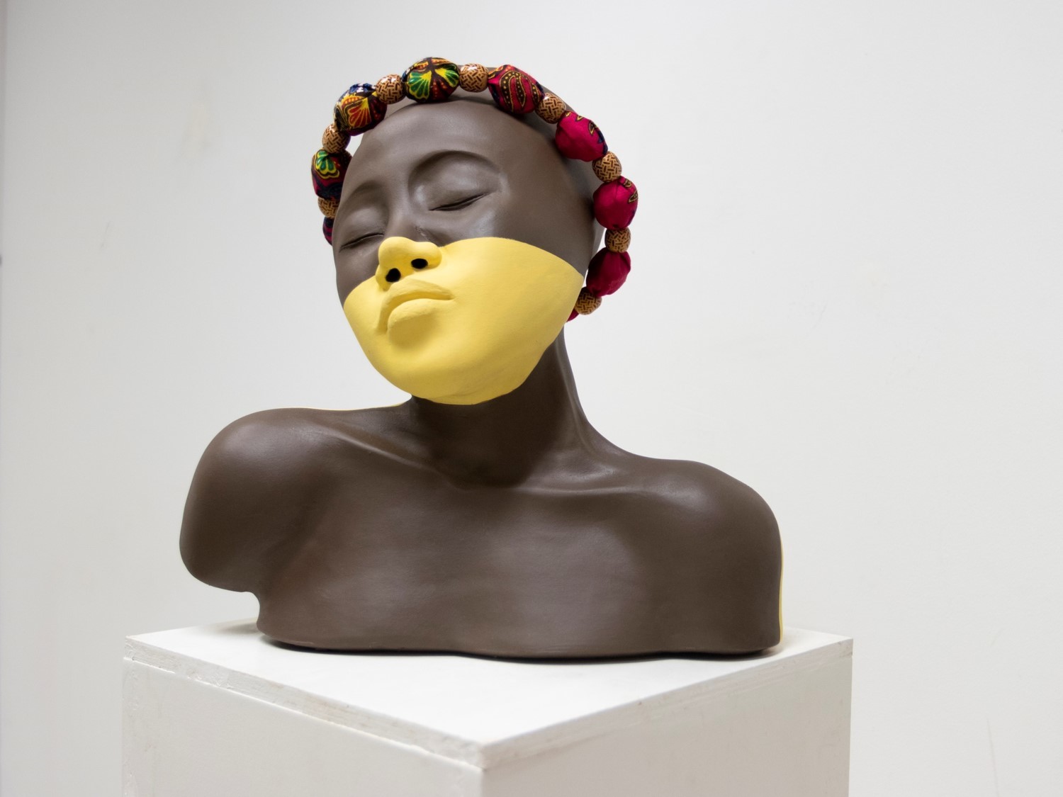 Nyasha Madamombe, Zuva, 2019, ceramics, beads, 13.5" x 13.5" x 4.5"