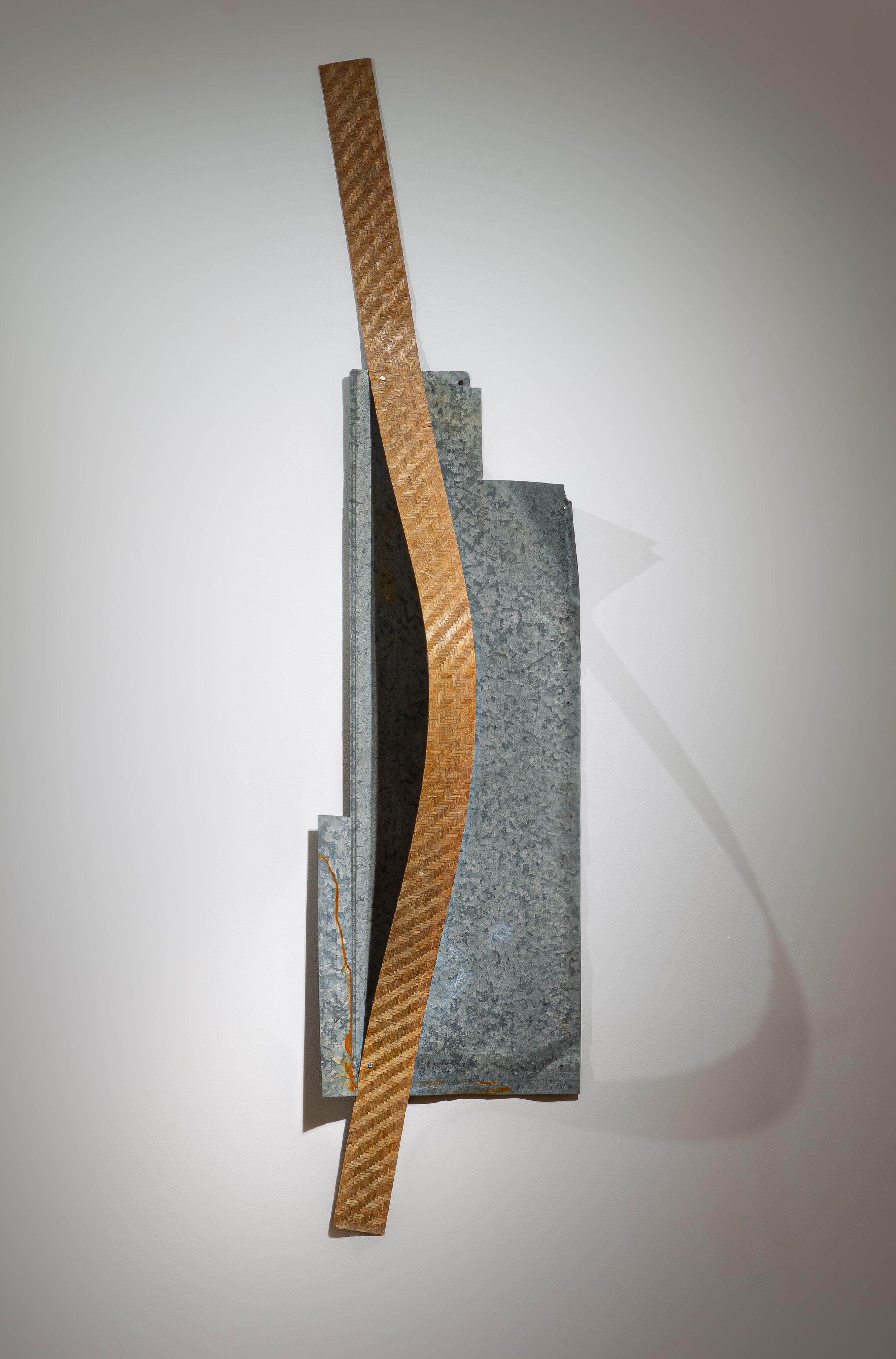 Tracy Treadwell, Speck and Weave, Song for Three, 2021 (9” x 79” x 3”) painted aluminum, steel grate