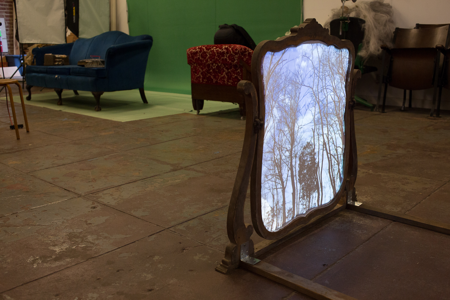 Emily Bivens, Studio Visit, June 2019 (photo: Tracy Treadwell) Emily Bivens, Studio Visit, June 2019 (photo: Tracy Treadwell)