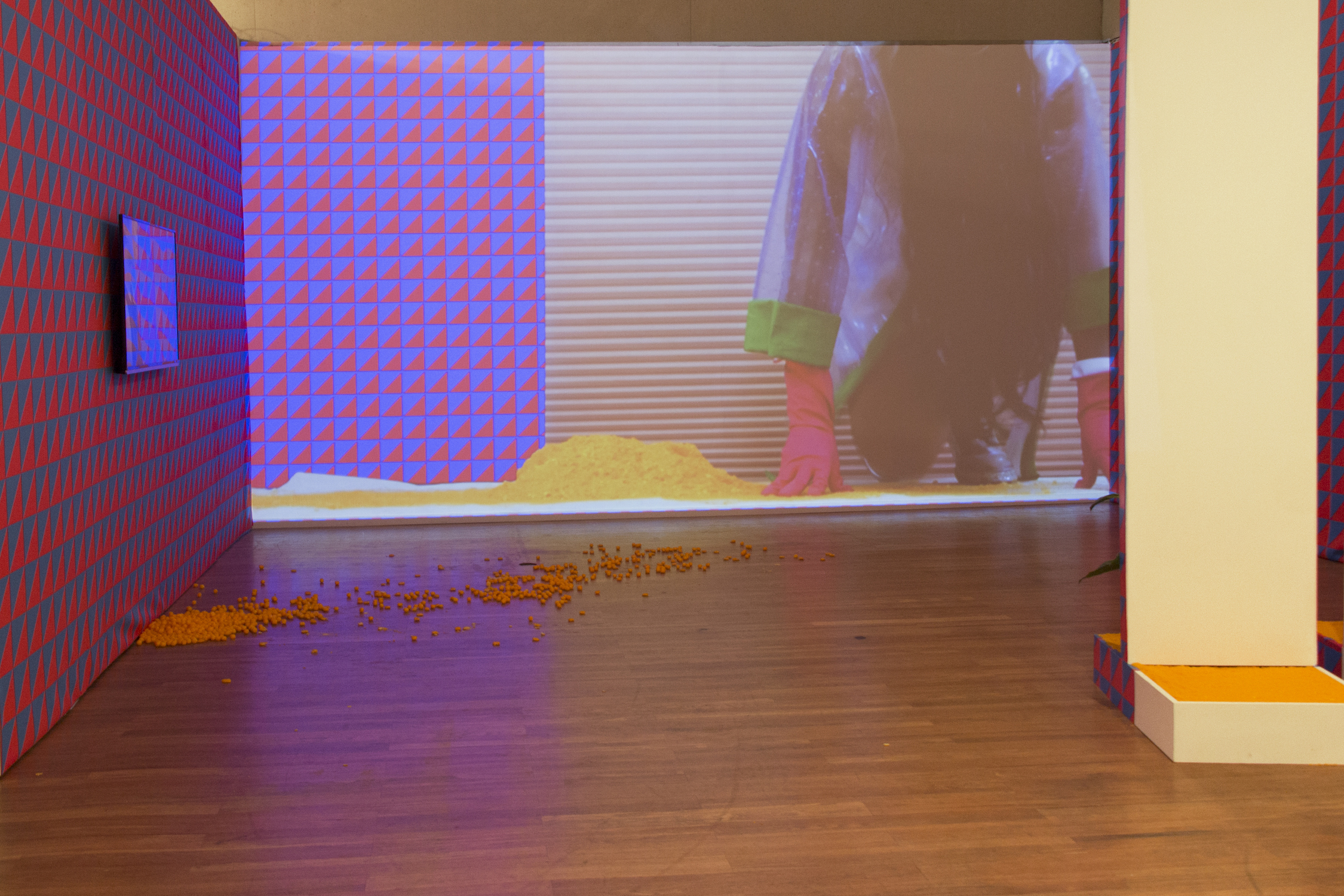 Jessica Gatlin, Here, A Vibration, mixed media installation, dimensions variable, 2017